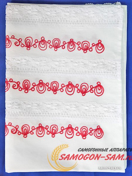 Полотенце из хлопка белое с красной вышивкой арт. 8нхп-841, 120х45 фото 1 — Samogon-sam.ru